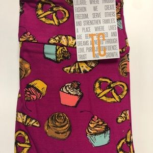 LuLaRoe Cupcake Leggings